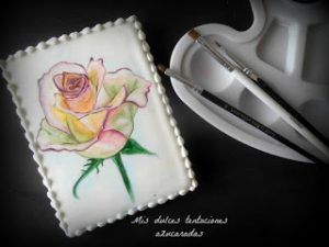 galletas pintada de una rosa