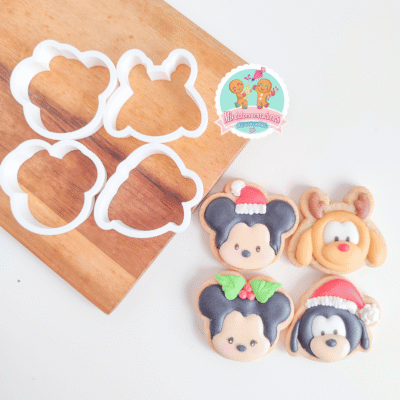 PACK 4 CORTADORES ADVIENTO 2025 ( 1.2.3.4 ) MICKEY 5 CM APROX