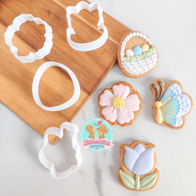 PACK 4 CORTADORES MINIS 4 CM PASCUA ( TULIPÁN, FLOR 5 PÉTALOS, CESTA Y MARIPOSA )