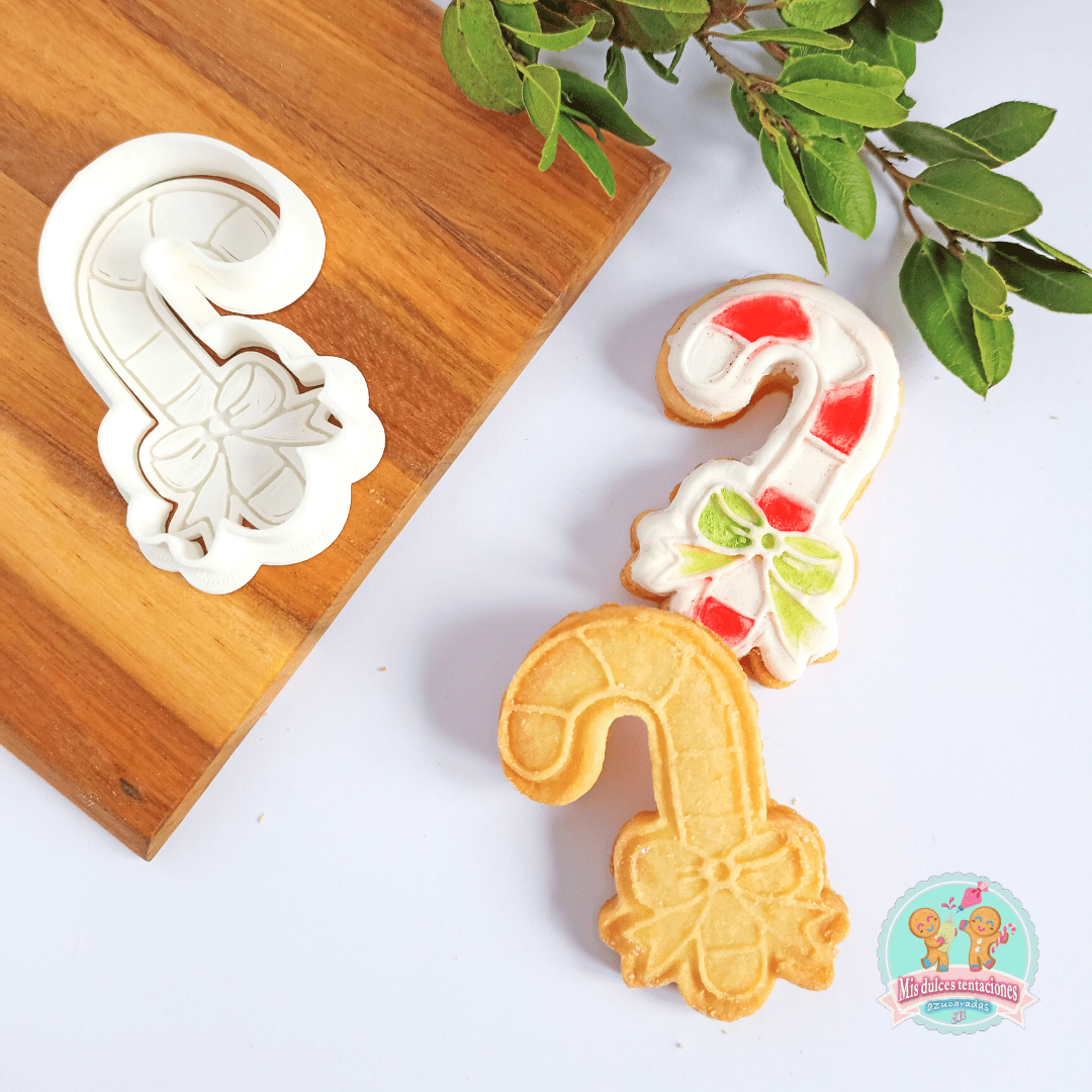 CORTADOR+SELLO RELIEVE BASTÓN DE CARAMELO