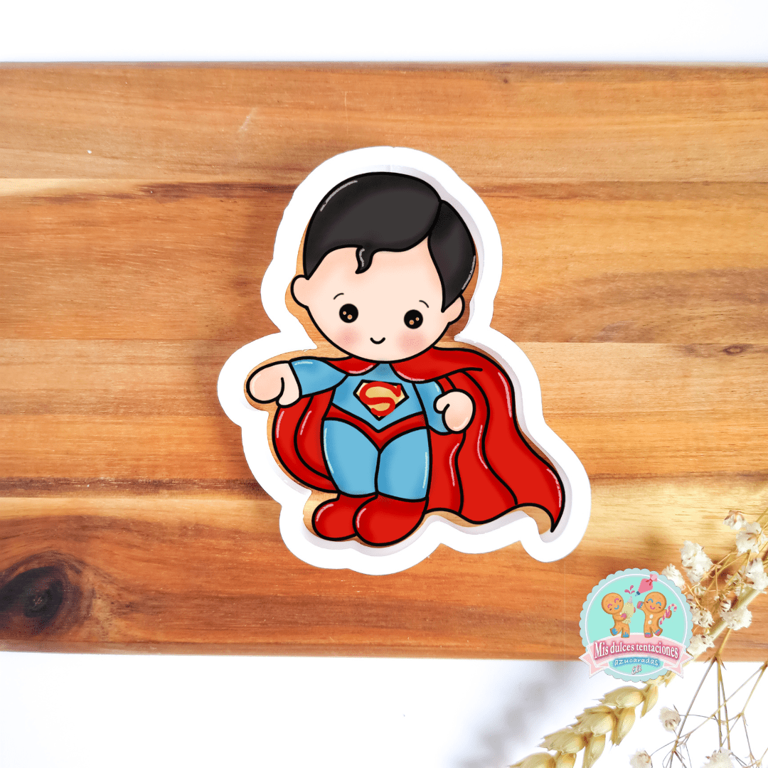 CORTADOR SUPERMAN 9 CM